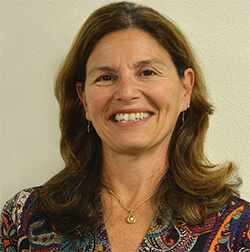 Sheila Arruda Russell